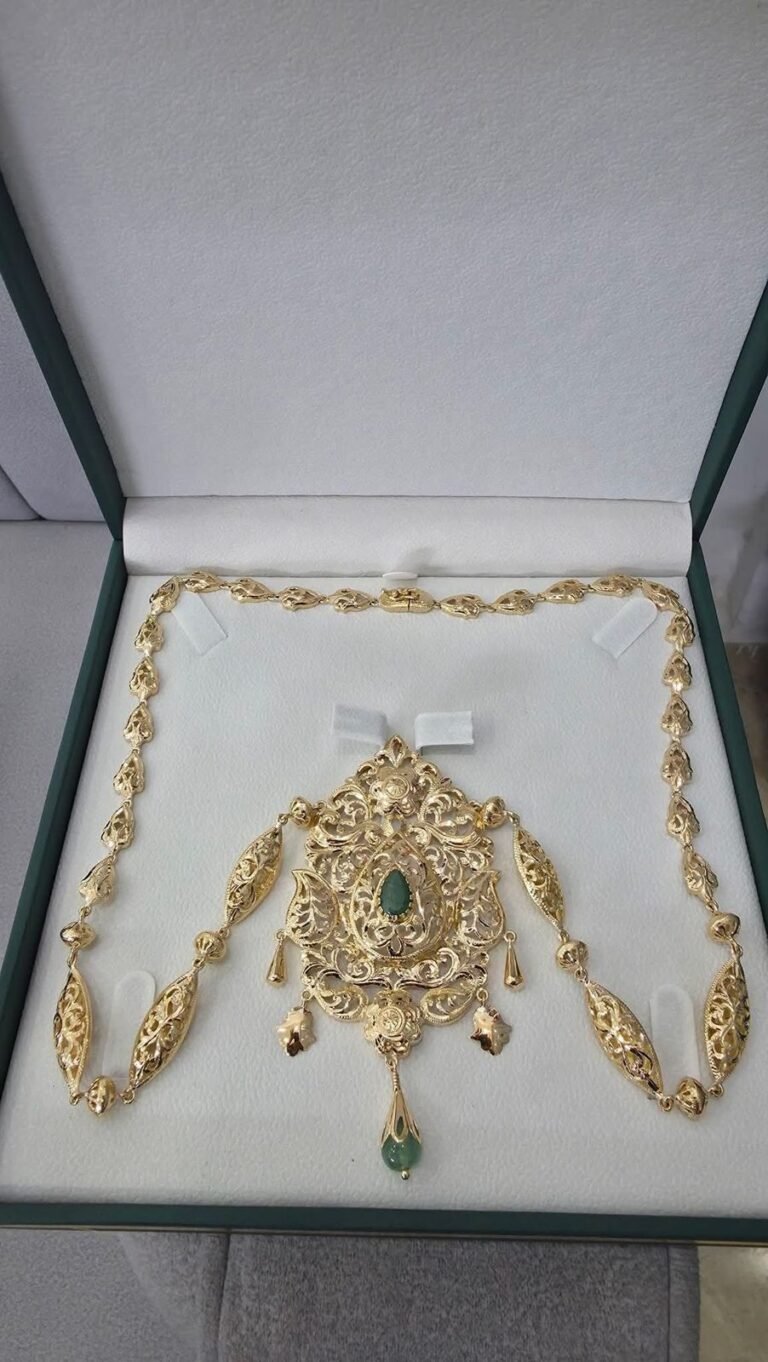 الرادكو والسلاسل والقلادات رقم 7